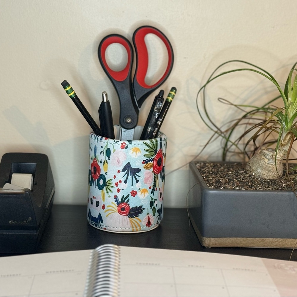 Bibelun Pen/Make-up Brush Holder - PU Leather